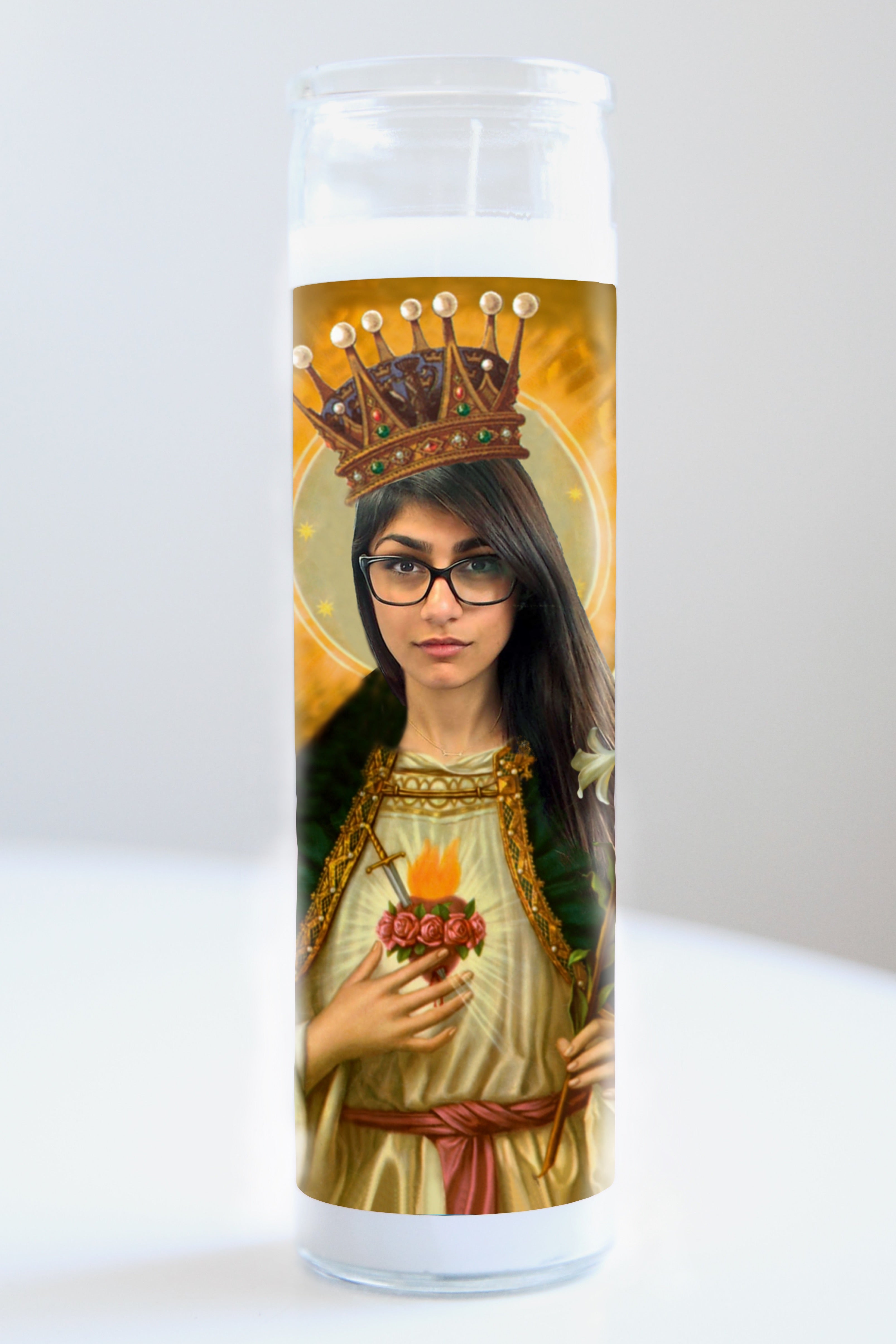 Mia Khalifa – Illuminidol