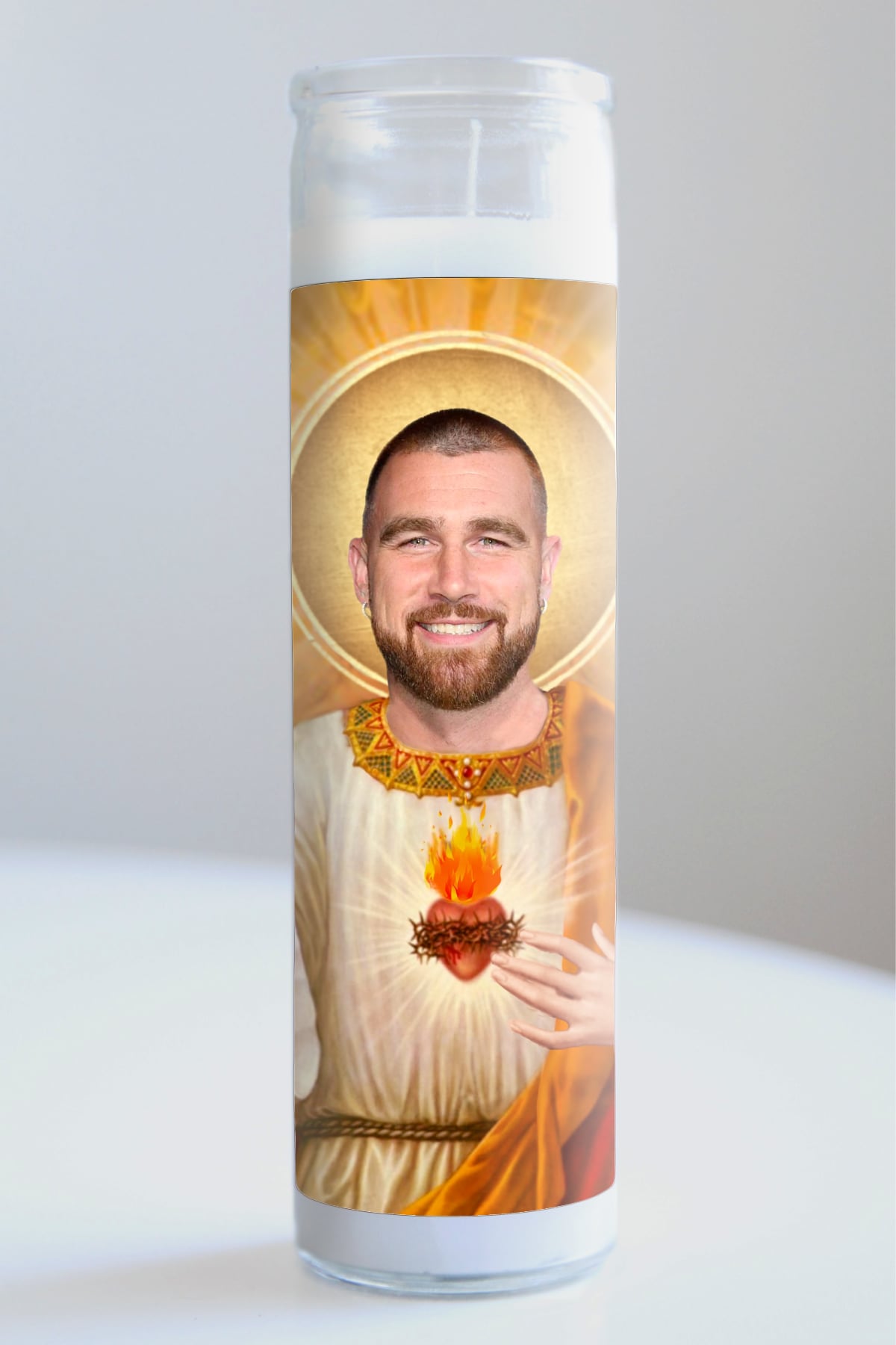 Travis Kelce Saint – Illuminidol